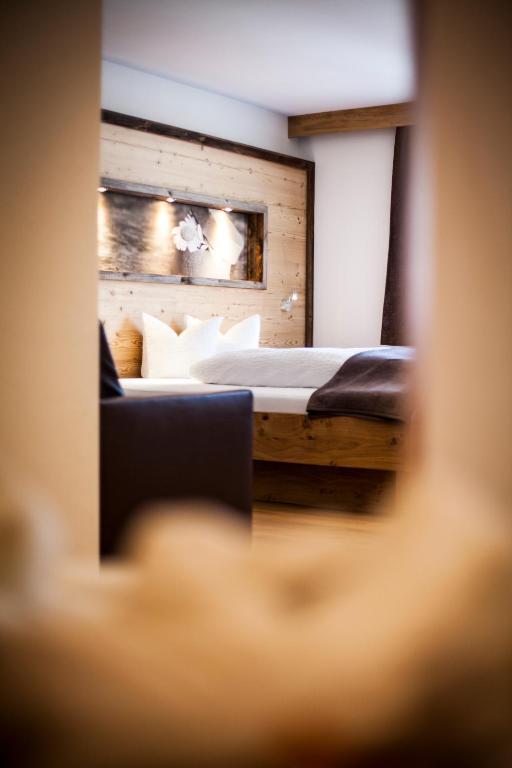 Posthotel Pfunds Room photo